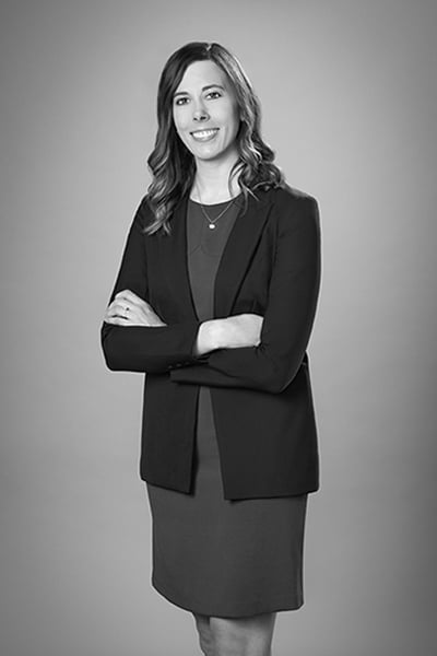 emily_kopp_badgley_phelps_181113-61_b-w_400x600